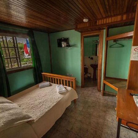 Hotel Posada Los Delfines Bocas del Toro Buitenkant foto