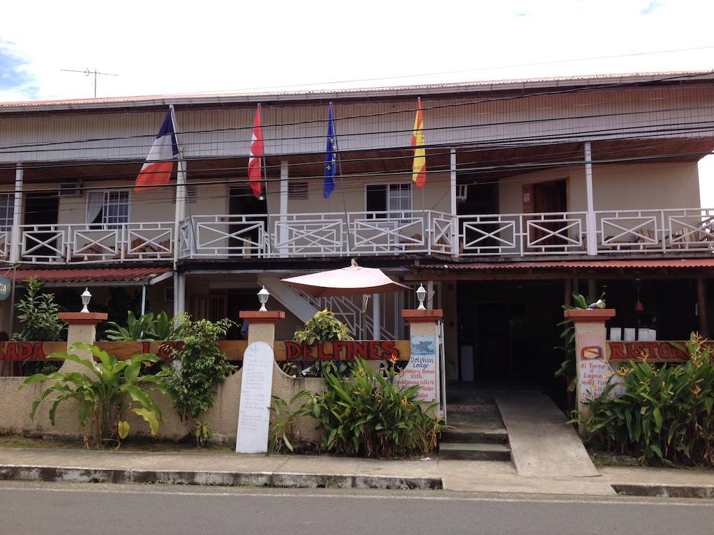 Hotel Posada Los Delfines Bocas del Toro Buitenkant foto