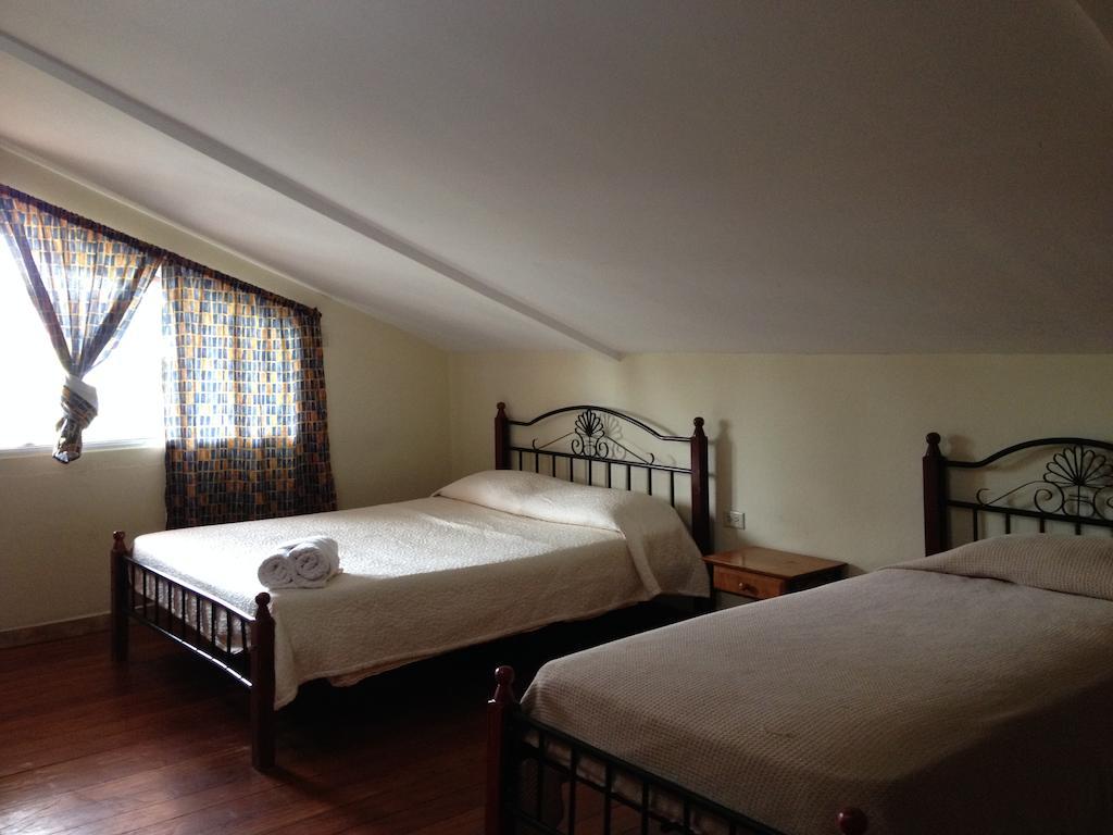 Hotel Posada Los Delfines Bocas del Toro Kamer foto
